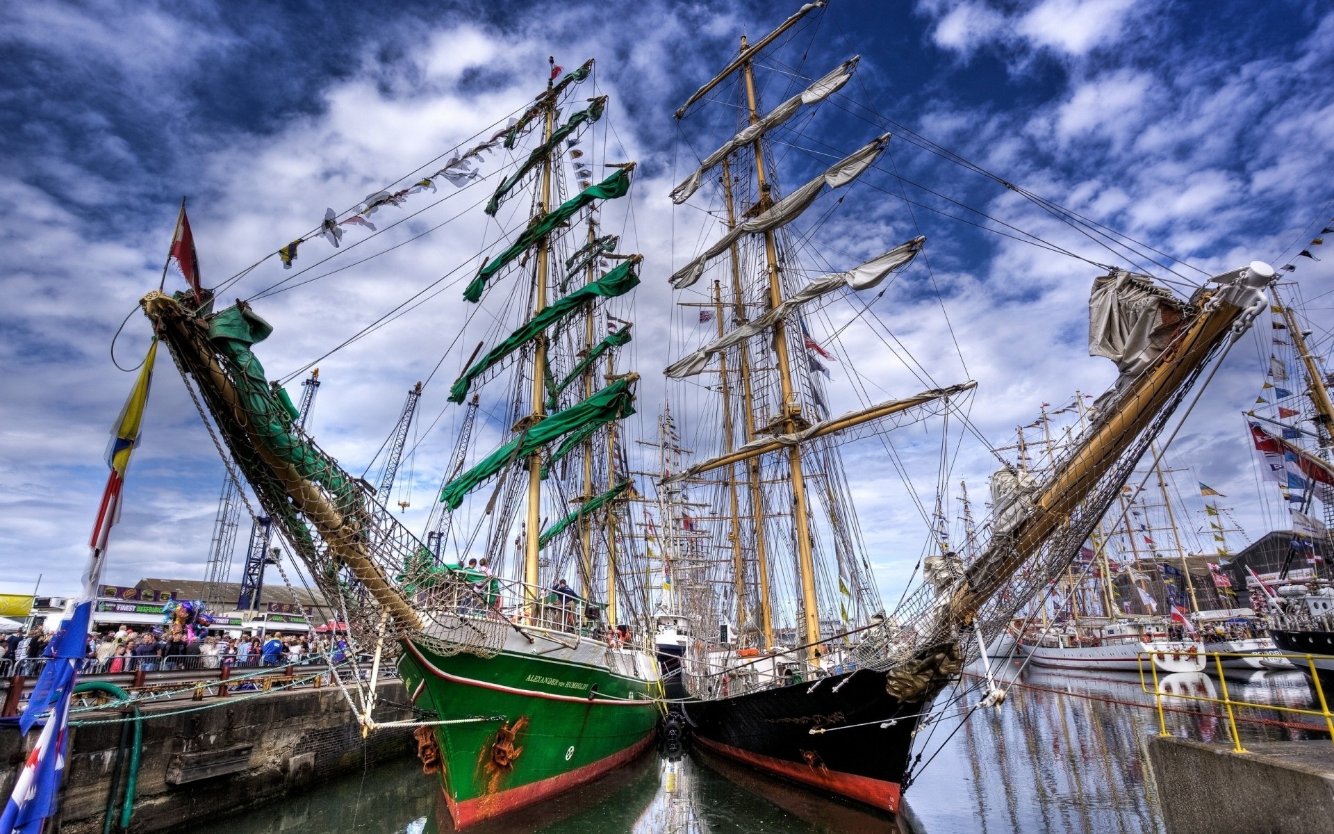 łódź statek jednostka pływająca woda port system transportu morski podróż żagiel morski port molo niebo żaglówka lina ocean marine samochód jacht łodzie