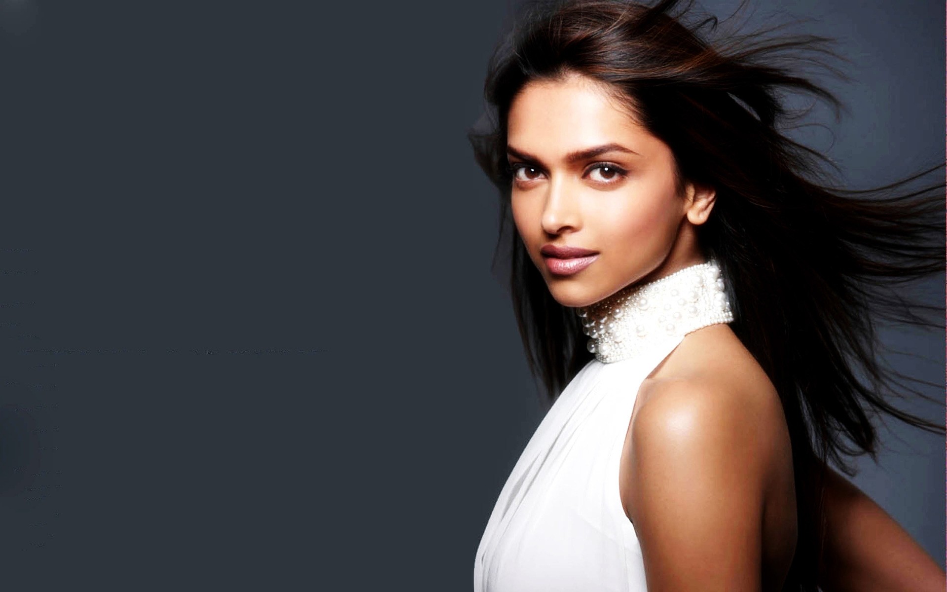 kobieta moda portret glamour seksowny jeden ładny elegancki skóra model indyjska aktorka celebrytka aktorka deepika padukone aktorka bollywood