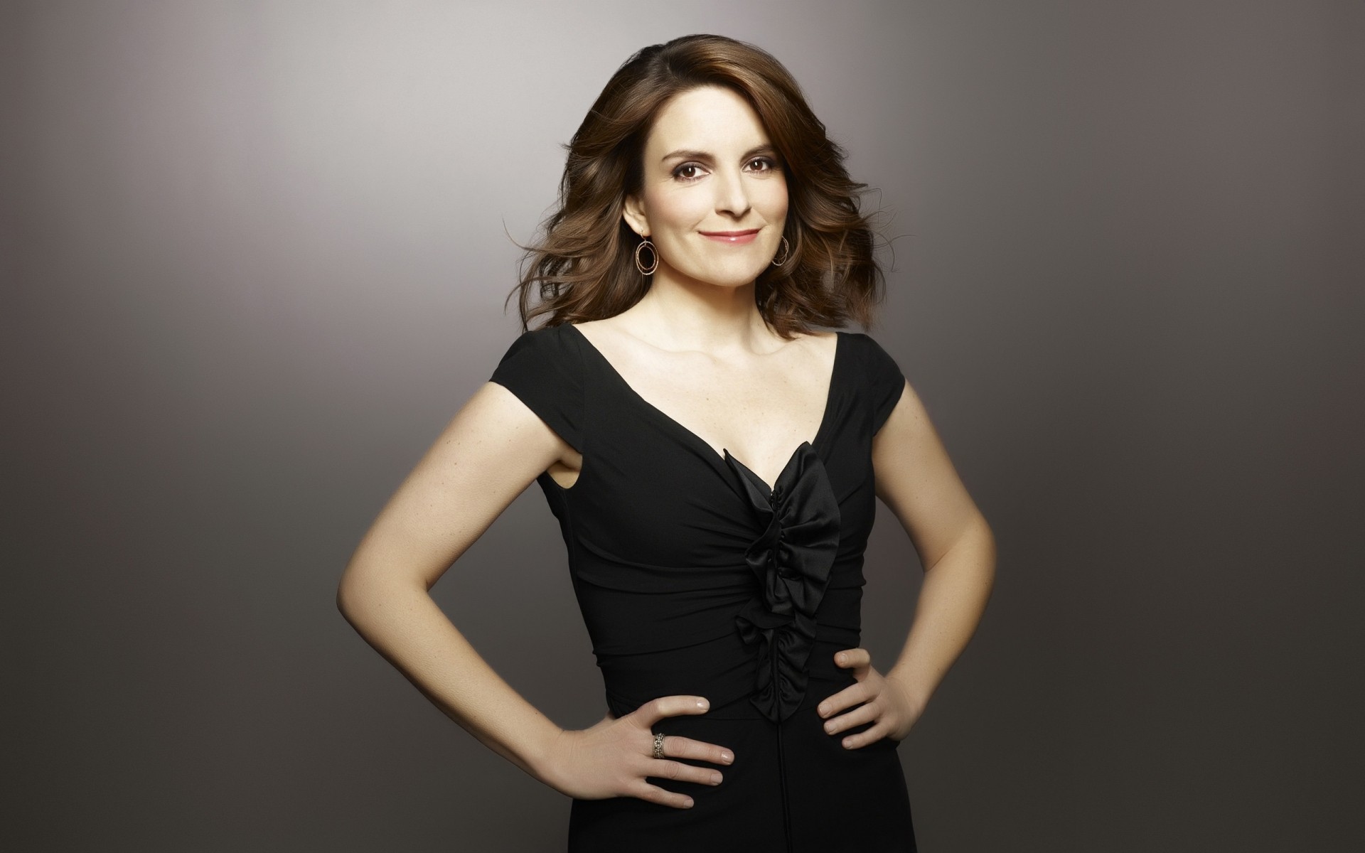 moda kobieta portret glamour seksowny ładny model dziewczyna elegancki ładny studio włosy usta jeden młody