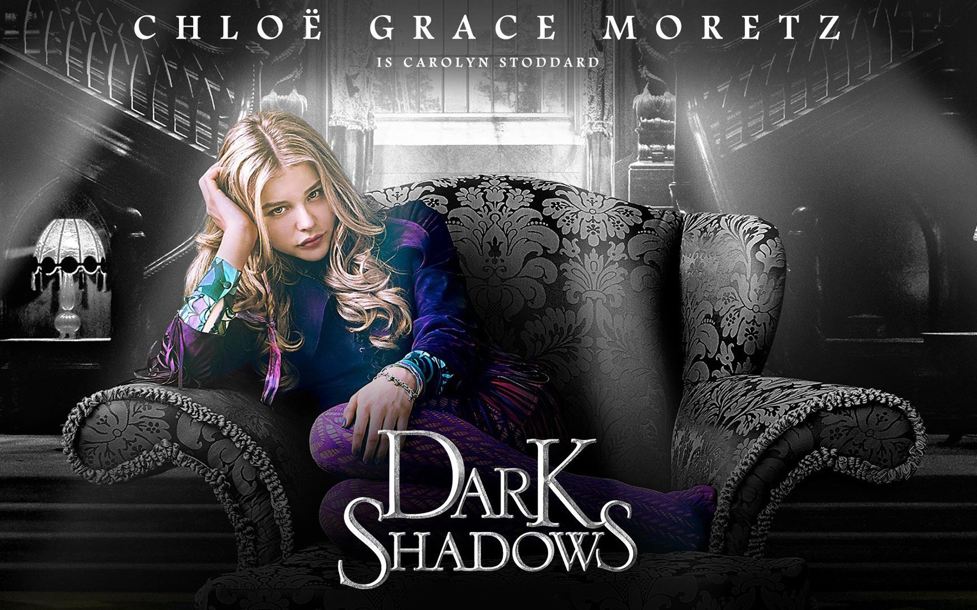 kryty dorosły siedzieć kobieta moda życie nocne poziome chloe thriller komedia hollywood