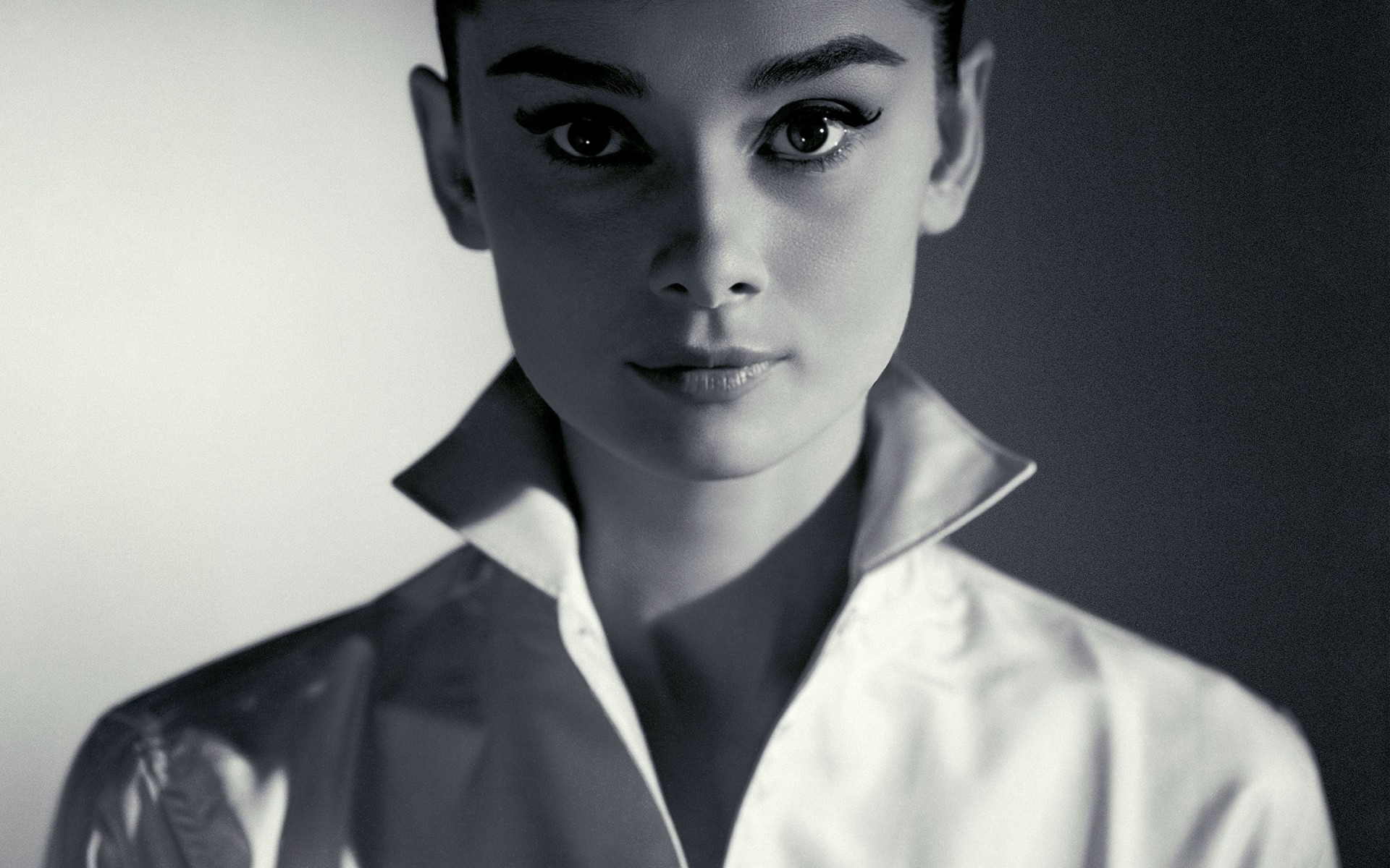 portret monochromatyczny jeden człowiek moda dorosły kobieta nosić oko audrey hepburn gwiazdy gwiazdy gwiazdy