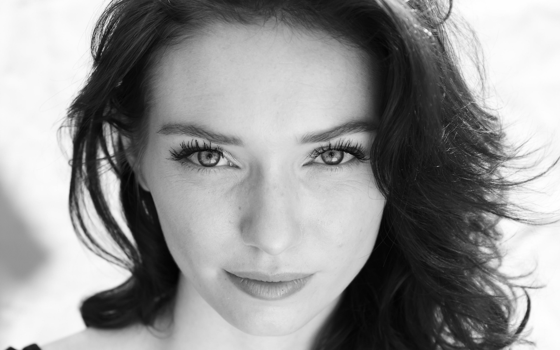 portret monochromatyczny kobieta dziewczyna model moda twarz seksowny dorosły oko jeden włosy piękny ładny glamour elinor tomlinson gwiazdy gwiazdy gwiazdy