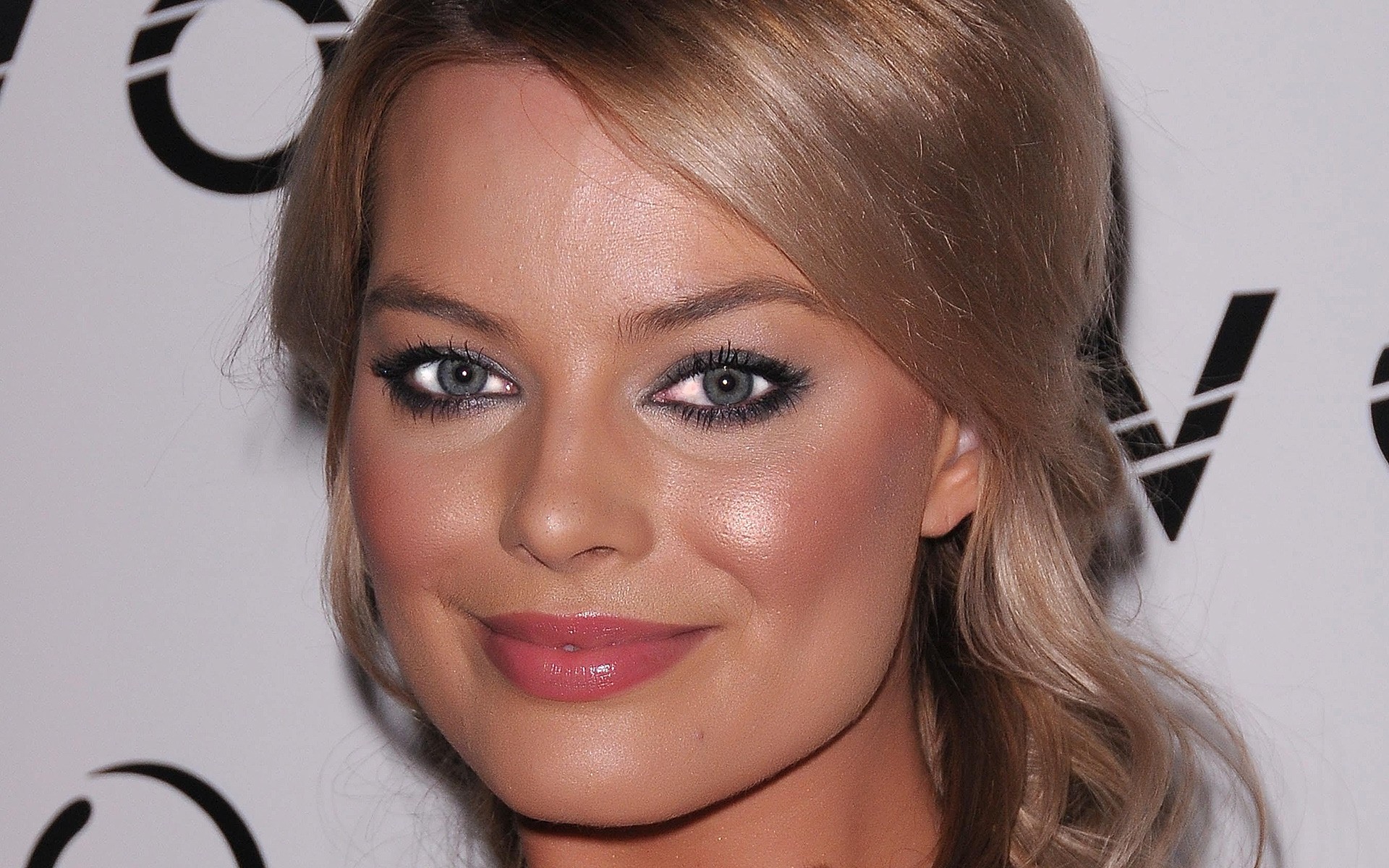 kobieta moda promocja margot robbie