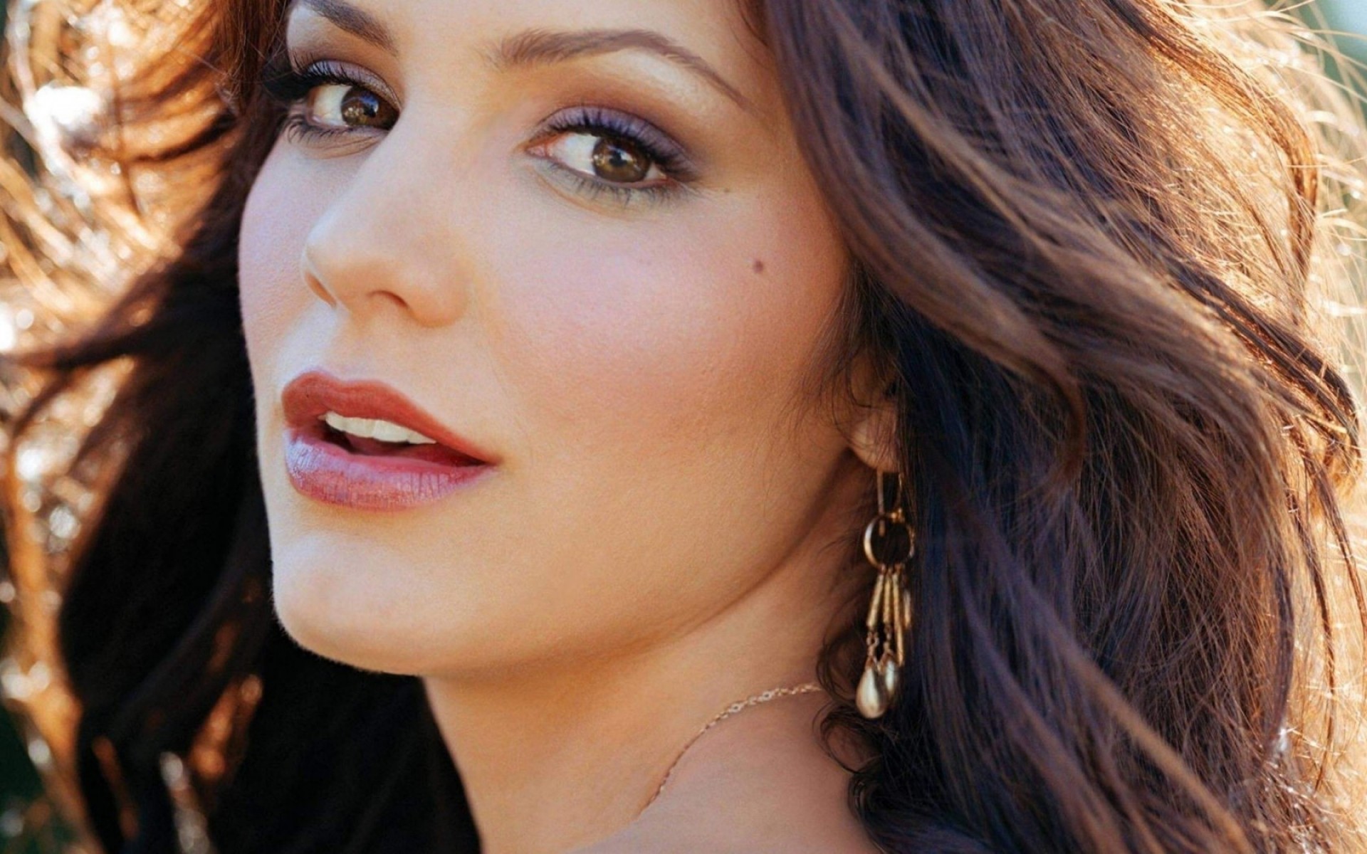 kobieta moda portret model dziewczyna seksowny glamour ładny włosy piękne oko usta amerykańska piosenkarka pop piosenkarka aktorka