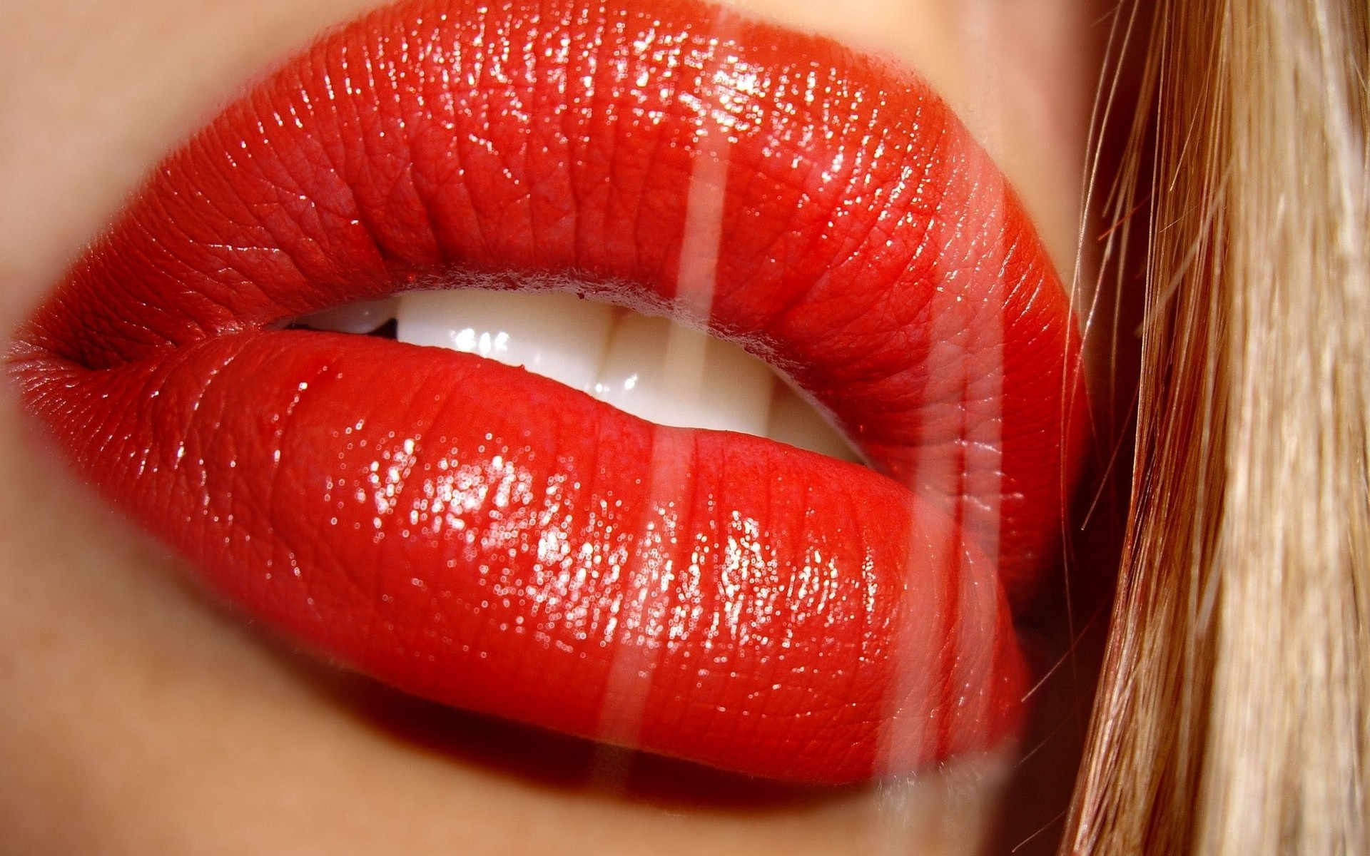 usta kobieta szminka glamour moda seksowny jasny skóra ładny zęby kobieta piękny blondynka