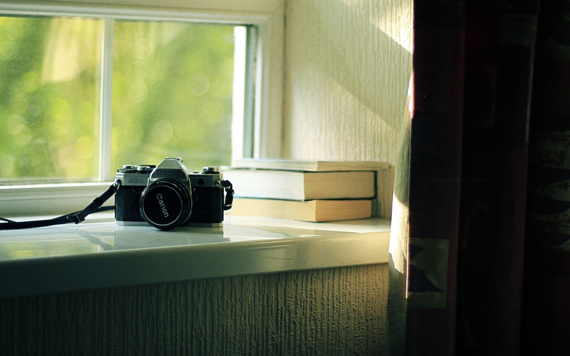 okna pokój meble wewnątrz dom światło lustro stół rodzina nowoczesne wewnątrz miejsce kamery zdjęcie ceny stary