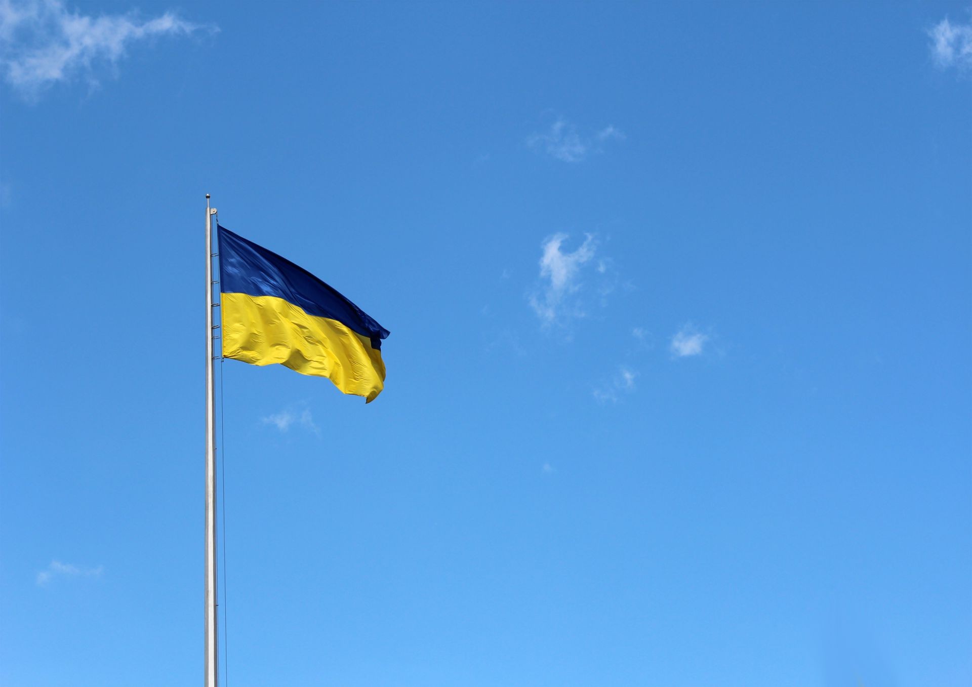 niebo wiatr błękitne niebo na zewnątrz wolność flaga słońce podróże dobra pogoda