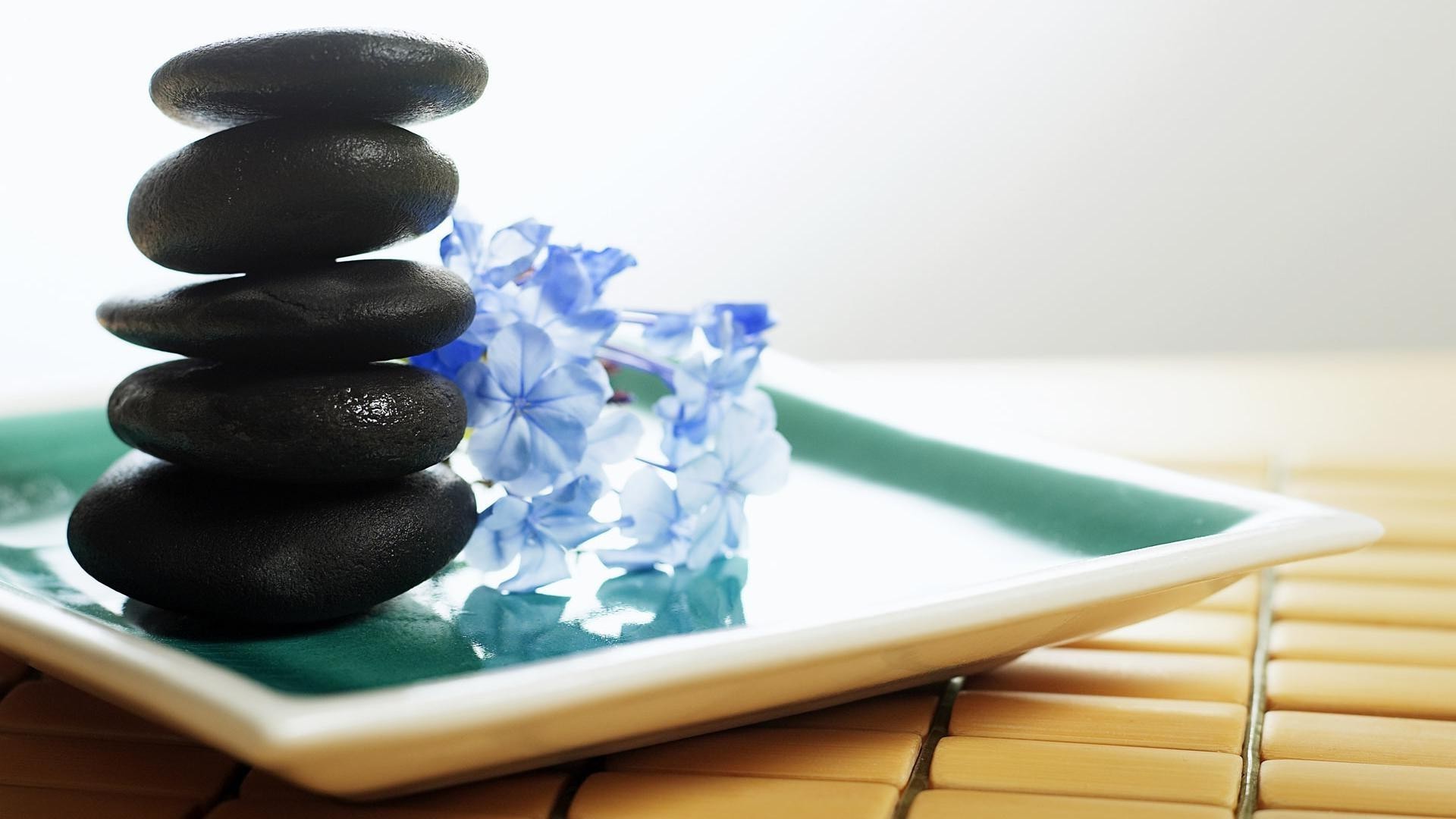 równowaga zen masaż relaks harmonia medytacja bambus stabilność leczenie terapia opanowanie martwa natura