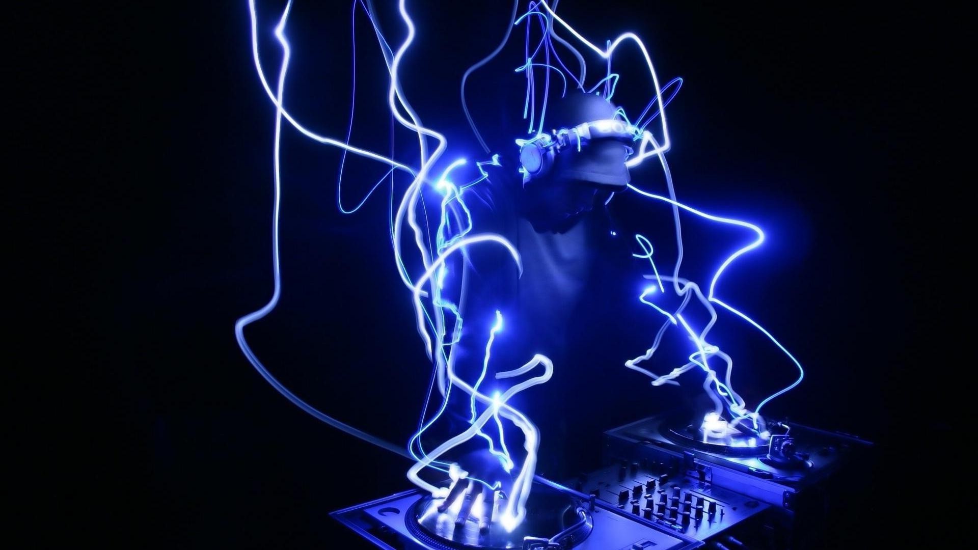 muzyka błyskawica głowa ciemny technologia niebezpieczeństwo streszczenie połączenie thunderbolt nauka elektryczność grzmot światło luminescencja pulpit energia
