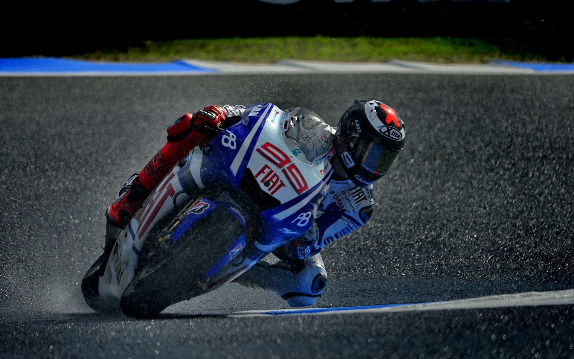 sport konkurs wyścigi tor pospiesz się mistrzostwa rower akcja racer samochód samochód